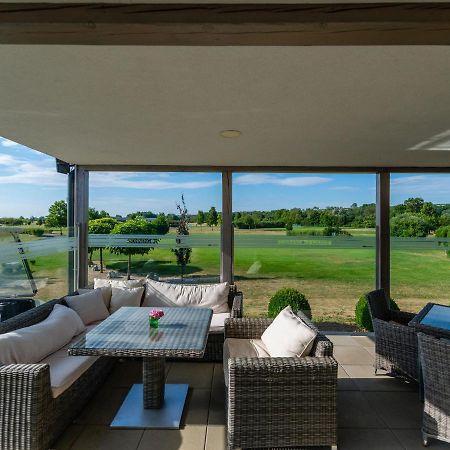 Apartment With Pool, Roof Terrace, Garden Zsira Екстериор снимка